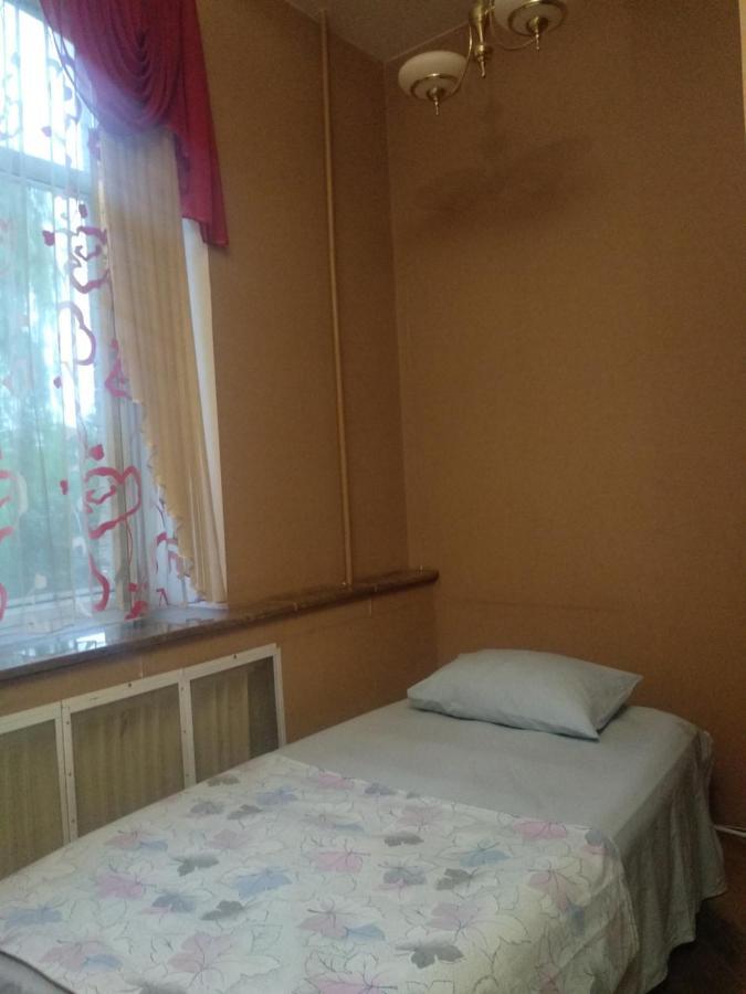 Центр, Євгена Коновальця, 3 Διαμέρισμα Lutsʼk Εξωτερικό φωτογραφία